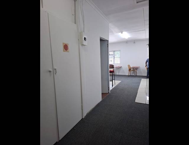200M² OFFICE TO LET IN MORNINGSIDE